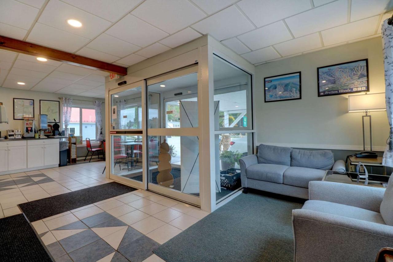 Quality Inn & Suites Lincoln Buitenkant foto